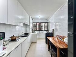 Blk 315 Bukit Batok Street 32 (Bukit Batok), HDB 4 Rooms #529564411